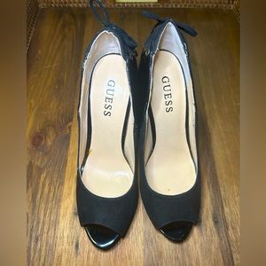 Guess Black Peep Toes Heels 👠